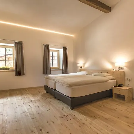 Helvetia Penzion 3*