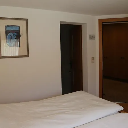 Helvetia ミュスタイア