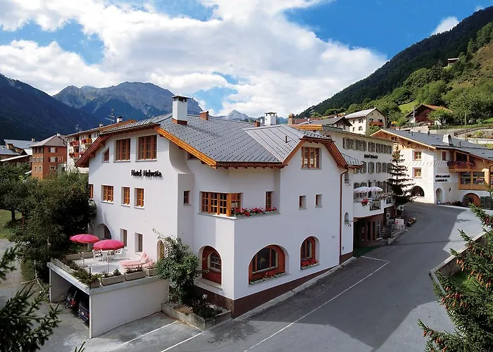 Helvetia Han/Misafirhane 3*